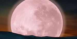 Έρχεται η πανσέληνος Μαΐου: Πότε θα δούμε το «Φεγγάρι των λουλουδιών»