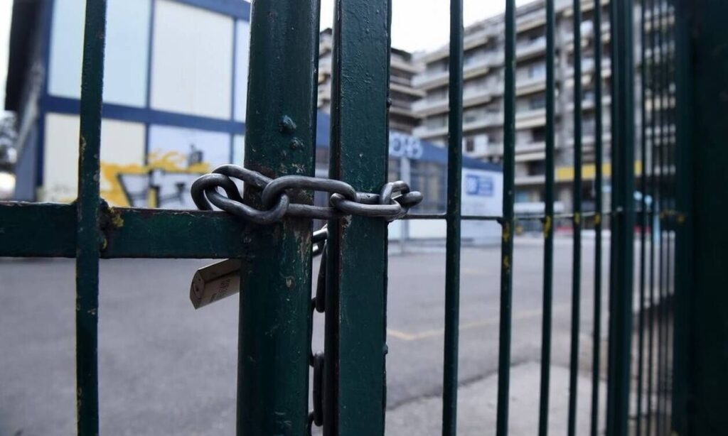 ΚΛΕΙΣΤΑ ΤΑ ΣΧΟΛΕΙΑ ΑΥΡΙΟ ΛΟΓΩ ΚΑΚΟΚΑΙΡΙΑΣ: ΕΡΧΟΝΤΑΙ ΑΠΙΣΤΕΥΤΑ ΠΡΑΓΜΑΤΑ