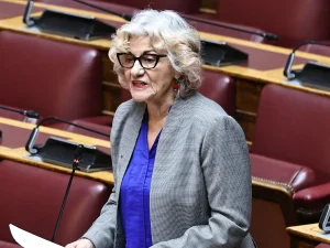 ΘΡΗΝΟΣ για την Θεανώ Φωτίου: Πέθανε ο γιος της σε ηλικία 48 ετών