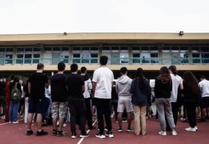 Βόλος: Σοκαριστικό και ανατριχιαστικό! Δεν πάμε καλά! Καθηγήτρια έβαζε τους μαθητές στο σχολείο να…