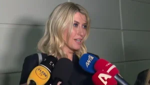 Αποκάλυψη για την Σία Κοσιώνη – Μαθεύτηκε γιατί παραιτήθηκε από τον ΣΚΑΪ