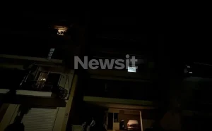 Τραγωδία στον Πειραιά: Νεκρή 24χρονη που έπεσε από τον 7ο όροφο πολυκατοικίας στην Καλλίπολη – Για κατάθεση ο 50χρονος σύντροφός της