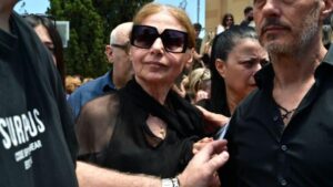 Ραγίζει καρδιές η μητέρα της Γωγώς Μαστροκώστα στο τριήμερο μνημόσυνο: «Πριν σβήσει για πάντα της υποσχέθηκα…»