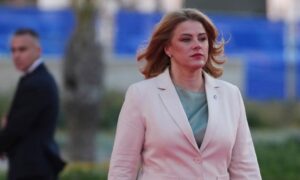 ΕΚΤΑΚΤΗ ΠΑΡΑΙΤΗΣΗ ΠΡΩΘΥΠΟΥΡΓΟΥ ΤΩΡΑ – ΕΧΟΥΝ ΒΟΥΙΞΕΙ ΤΑ ΚΑΝΑΛΙΑ