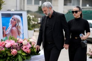 “Τώρα που θα φύγω για σπουδές” Ραγίζει καρδιές το τελευταίο αντίο της Βικτώριας Δέλλα στη μητέρα της, ανακοίνωσε ότι…