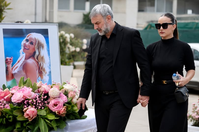 “Τώρα που θα φύγω για σπουδές” Ραγίζει καρδιές το τελευταίο αντίο της Βικτώριας Δέλλα στη μητέρα της, ανακοίνωσε ότι…