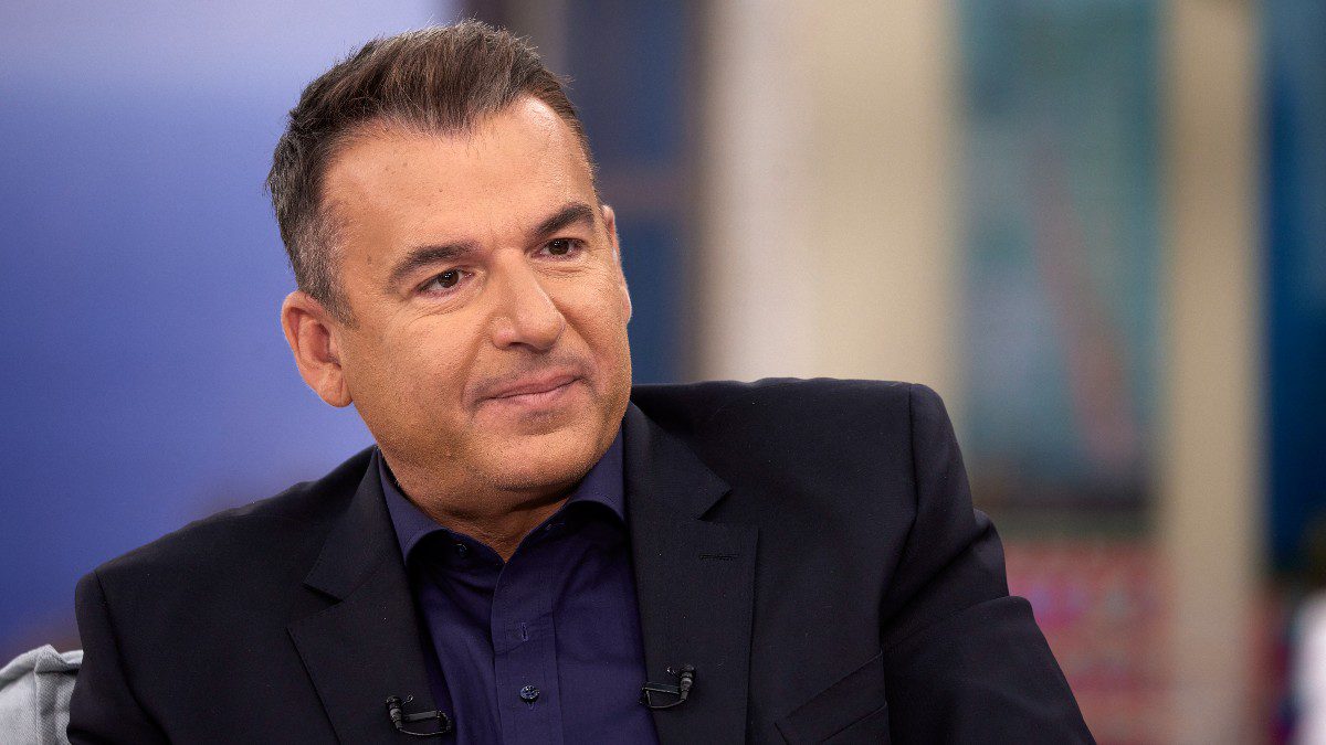 ΕΚΤΑΚΤΟ ΤΩΡΑ ΑΠΟ ΛΙΑΓΚΑ: ΠΑΡΑΙΤΗΣΗ - ΒΟΜΒΑ ΑΠΟ ΤΗΝ ΕΚΠΟΜΠΗ