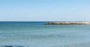 Σε καθεστώς EKTAKTHΣ ανάγκης ελληνικό νησί!