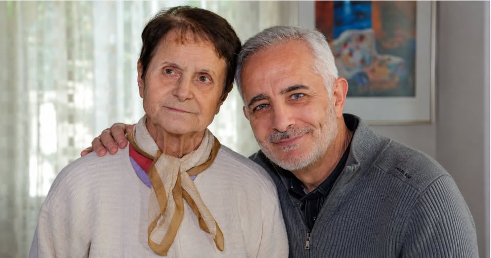 Πέθανε η μητέρα του Σωκράτη Αλαφούζου: «Έφυγε τη μέρα που…» η σπαρακτική ανάρτηση