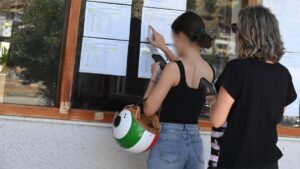 Πανελλαδικές 2026: «Σεισμός» με τις βάσεις – Ποιες σχολές εκτινάσσονται και πού έρχεται «βουτιά» μετά τα αποτελέσματα! Πάνω από 10.000 οι κενές θέσεις στα Πανεπιστήμια!