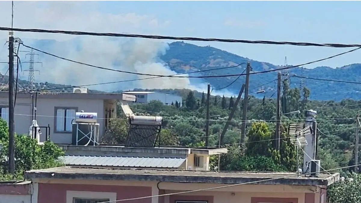 ΜΕΓΑΛΗ ΦΩΤΙΑ ΤΩΡΑ ΣΤΗ ΧΩΡΑ ΜΑΣ – ΕΠΙΧΕΙΡΟΥΝ ΠΑΝΩ ΑΠΟ 40 ΠΥΡΟΣΒΕΣΤΕΣ – ΚΑΕΙ ΚΟΝΤΑ ΣΕ ΣΠΙΤΙΑ