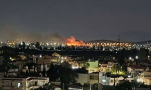 Φωτιά τώρα μέσα στην Αθήνα – Χάος και διακοπή κυκλοφορίας