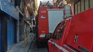  ΕΚΤΑΚΤΟ! ΚΑΤΕΡΡΕΥΣΕ ΠΟΛΥΚΑΤΟΙΚΙΑ ΣΤΑ ΠΕΤΡΑΛΩΝΑ – ΑΝΑΦΟΡΕΣ ΓΙΑ ΕΓΚΛΩΒΙΣΜΕΝΟΥΣ 