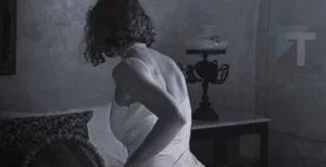 Όταν μια παντρεμένη γυναίκα έλκεται από έναν άλλον άντρα, κάνει αυτά τα 9 πράγματα