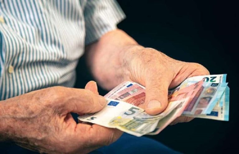 ΑΝΑΤΡΟΠΗ ΜΕ ΣΥΝΤΑΞΕΙΣ ΙΟΥΛΙΟΥ: ΔΕΝ ΘΑ…