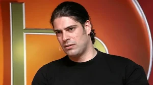 ΕΚΤΑΚΤΟ – Θλίψη: Πέθανε ο Λορέντζο Καριέρε, σύζυγος της Έλενας Κατραβά και γιός της Ματούλας