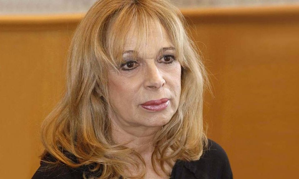 ΕΚΤΑΚΤΟ ΤΩΡΑ ΔΥΣΤΥΧΩΣ ΓΙΑ ΑΝΝΑ ΦΟΝΣΟΥ