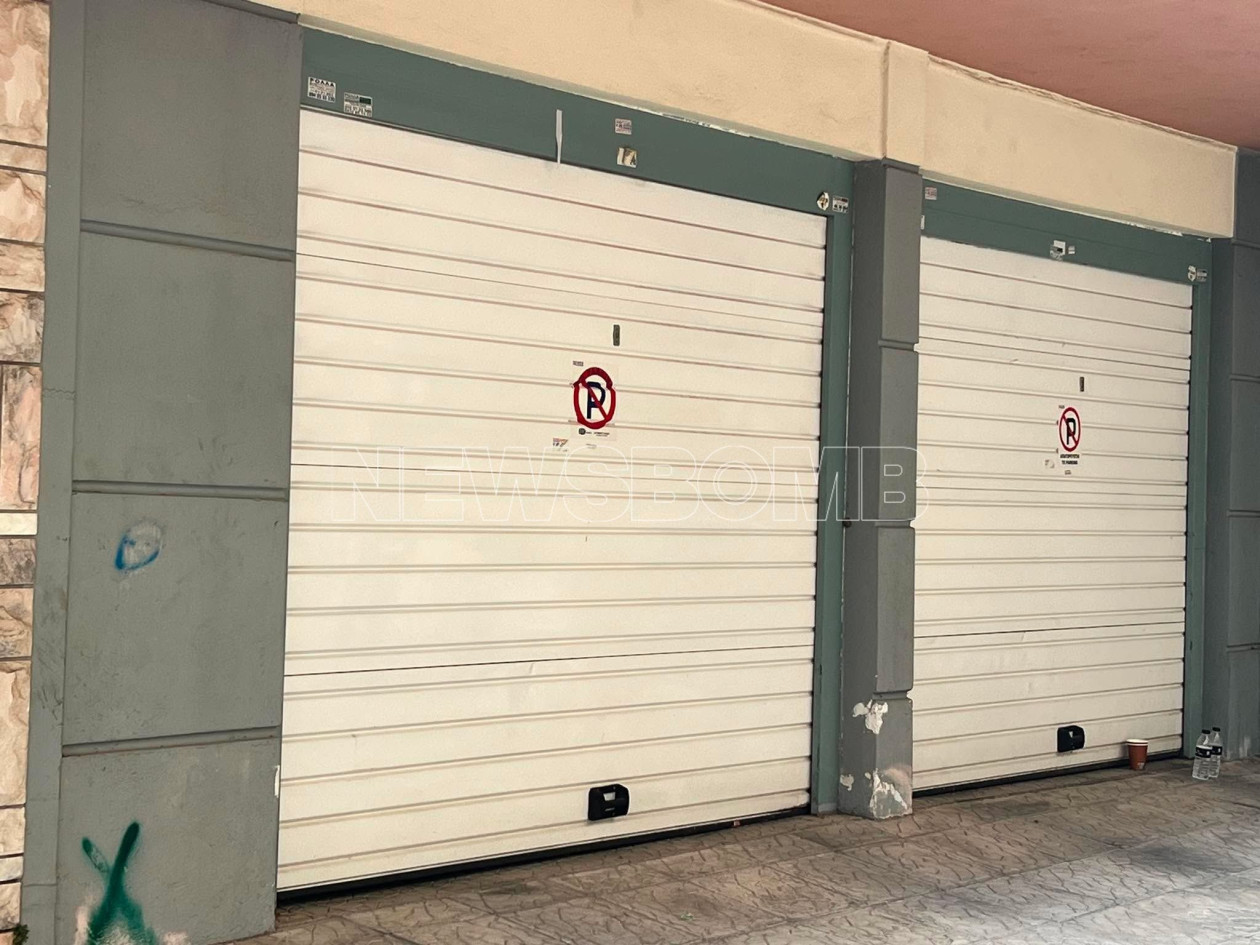Τραγωδία στον Πειραιά: Έιχαν αναμμένη τη μηχανή για να δουλεύει το aircondition, σε κλειστό γκαράζ - Πέθαναν από αναθυμιάσεις