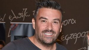 32 ετών κούκλα, τόση διαφορά ηλικίας έχουν: Αυτή είναι η νέα σύντροφος του Αϊβάζη, έχει παιδί και μένει μόνιμα σε νησί