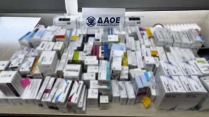ΣΥΝΕΛΗΦΘΗ ΓΝΩΣΤΟΣ ΒΟΥΛΕΥΤΗΣ ΩΣ ΑΡΧΗΓΟΣ ΚΥΚΛΩΜΑΤΟΣ ΣΕ ΑΠΑΤΕΣ