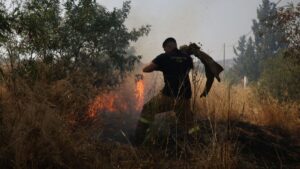 ΣΥΝΑΓΕΡΜΟΣ: ΠΥΡΚΑΓΙΑ ΤΩΡΑ ΣΤΗ ΧΩΡΑ ΜΑΣ – ΚΑΙΕΙ ΚΟΝΤΑ ΣΤΑ ΣΠΙΤΙΑ
