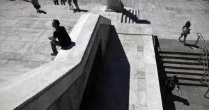 Καύσωνας: Υποχρεωτικό διάλειμμα από την δουλειά για 4 ώρες αύριο Τετάρτη- Ποιους αφορά
