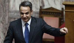 ΜΟΛΙΣ ΤΩΡΑ: ΑΠΟΧΩΡΗΣΕ Ο ΜΗΤΣΟΤΑΚΗΣ ΑΠΟ ΤΗ ΒΟΥΛΗ – ΤΙ ΣΥΝΕΒΗ