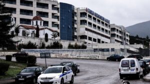 Συναγερμός: Πάνω από 30 άτομα με σαλμονέλα στο νοσοκομείο, νοσηλεύονται οι 12 – Μυστήριο με την πηγή του βακτηρίου
