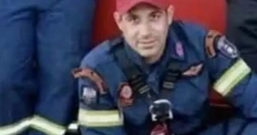 Αυτός είναι ο 36χρονος πυροσβέστης που πέθανε - Αφήνει δύο ορφανά πίσω του