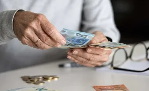 ΕΚΤΑΚΤΟ – Συντάξεις Αυγούστου 2026: Τι ώρα μπαίνουν τα λεφτά στα ΑΤΜ