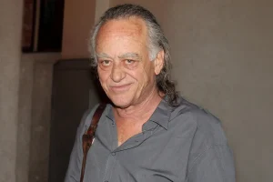 ΣΟΚ – Πέθανε ο ηθοποιός Νίκος Καλογερόπουλος