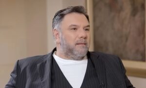 ΕΚΤΑΚΤΟ ΤΩΡΑ: Δύσκολες ώρες για τον Γρηγόρη Αρναούτογλου – Δυστυχώς μόλις μαθεύτηκε