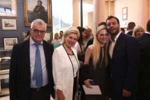 Βαρύ πένθος για τη βουλευτή της Νέας Δημοκρατίας – Πέθανε ο σύζυγός της