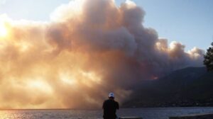 Στη Βόρεια Αφρική έφτασε ο καπνός από τις φωτιές σε Βοιωτία, Αττική και Αργολίδα