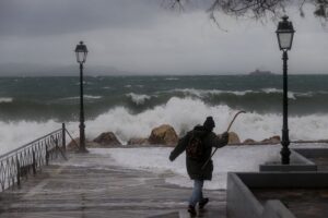 Συναγερμός τώρα για σφοδρή κακοκαιρία: Απαγορευτικό απόπλου και απανωτές ακυρώσεις δρομολογίων – Σοκ με αυτό που έρχεται τις επόμενες ώρες
