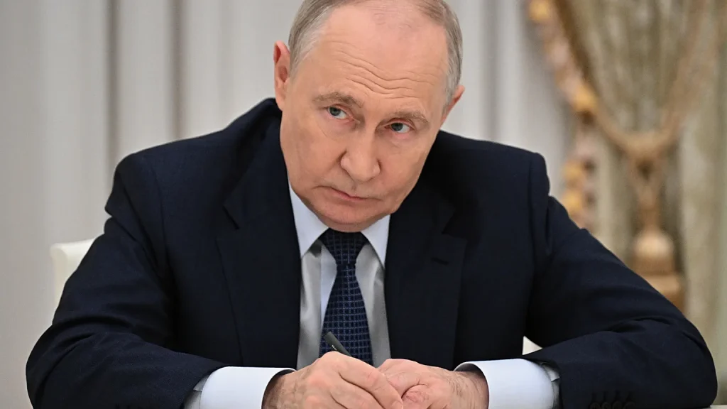 ΕΚΤΑΚΤΗ ΑΝΑΚΟΙΝΩΣΗ ΤΗΣ ΡΩΣΙΑΣ ΓΙΑ ΤΗΝ ΕΛΛΑΔΑ – ΣΟΚΑΡΙΣΜΕΝΟΣ Ο ΚΥΡΙΑΚΟΣ ΜΗΤΣΟΤΑΚΗΣ