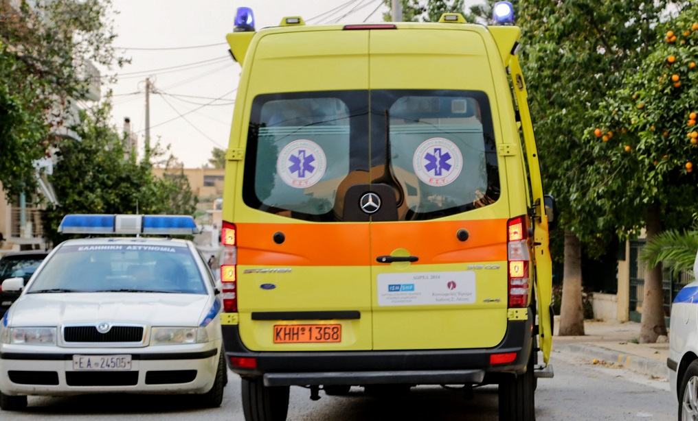 ΜΕΓΑΛΗ ΠΡΟΣΟΧΗ – ΜΗΝ ΤΟ ΚΑΝΕΤΕ ΠΟΤΕ Πέθανε μέσα στο ασθενοφόρο του ΕΚΑΒ – Πριν φτάσει το ΕΚΑΒ έκανε μοιραίο λάθος που του κόστισε τη ζωή