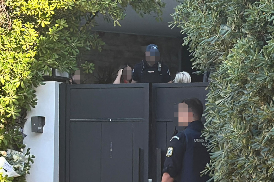 Έκτακτο τώρα: Το ελληνικό FBI στο σπίτι του Γιώργου Μαζωνάκη