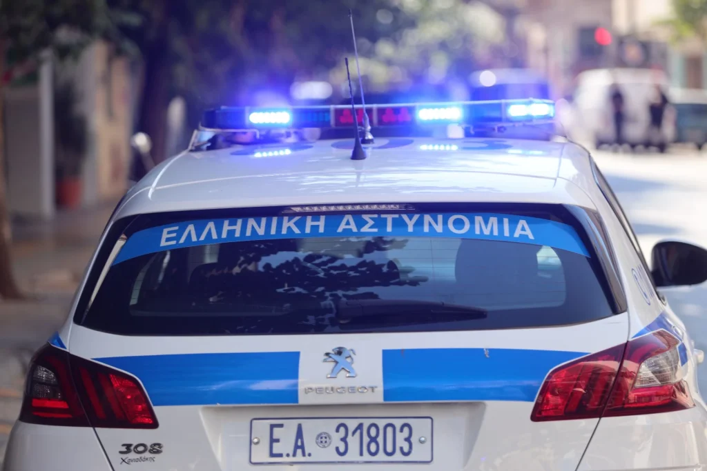 Έσκασε «βόμβα»: Οδηγείται αυτήν την ώρα στη φυλακή πασίγνωστος Έλληνας τραγουδιστής – Σοκ στη χώρα