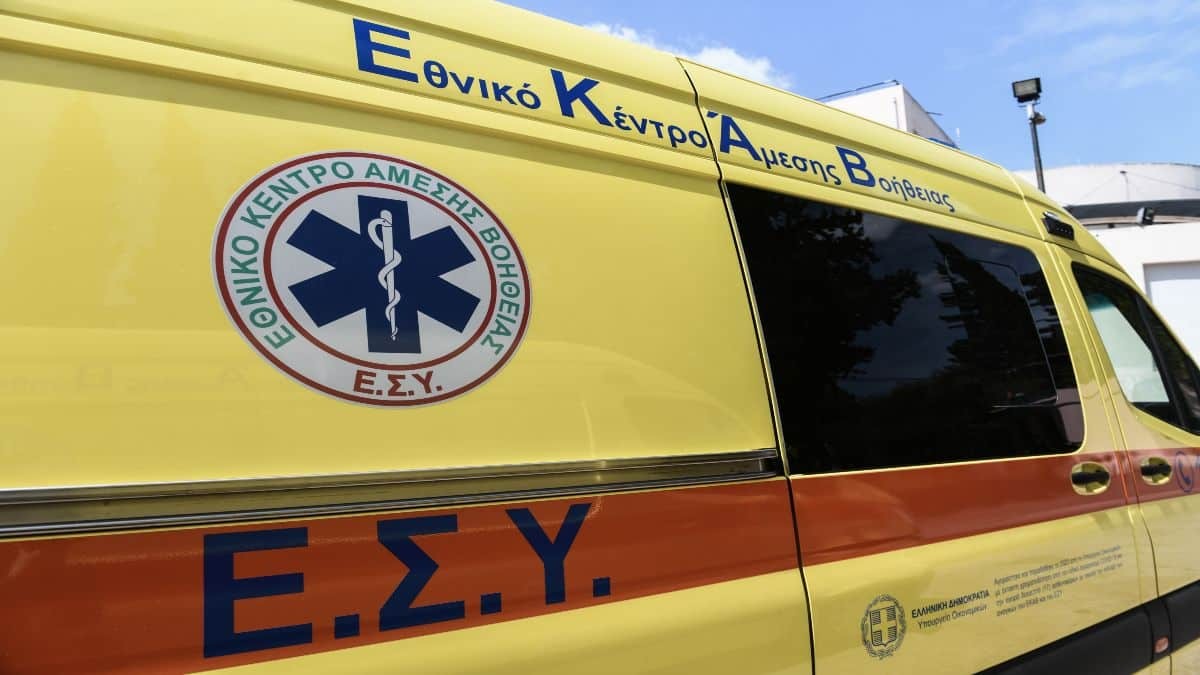 ΕΚΤΑΚΤΗ ΕΙΔΗΣΗ: Τροχαίο δυστύχημα – Συναγερμός στα ασθενοφόρα του ΕΚΑΒ