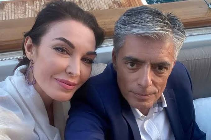 ΣΤΕΦΑΝΙΔΟΥ - ΕΥΑΓΓΕΛΑΤΟΣ: ΔΙΑΖΥΓΙΟ ΣΟΚ ΣΤΗΝ ΟΙΚΟΓΕΝΕΙΑ