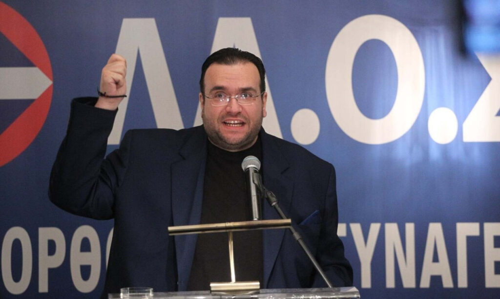 Καμπούρης: Εσπευσμένα στο νοσοκομείο – Είπε ότι παθαίνει εγκεφαλικό